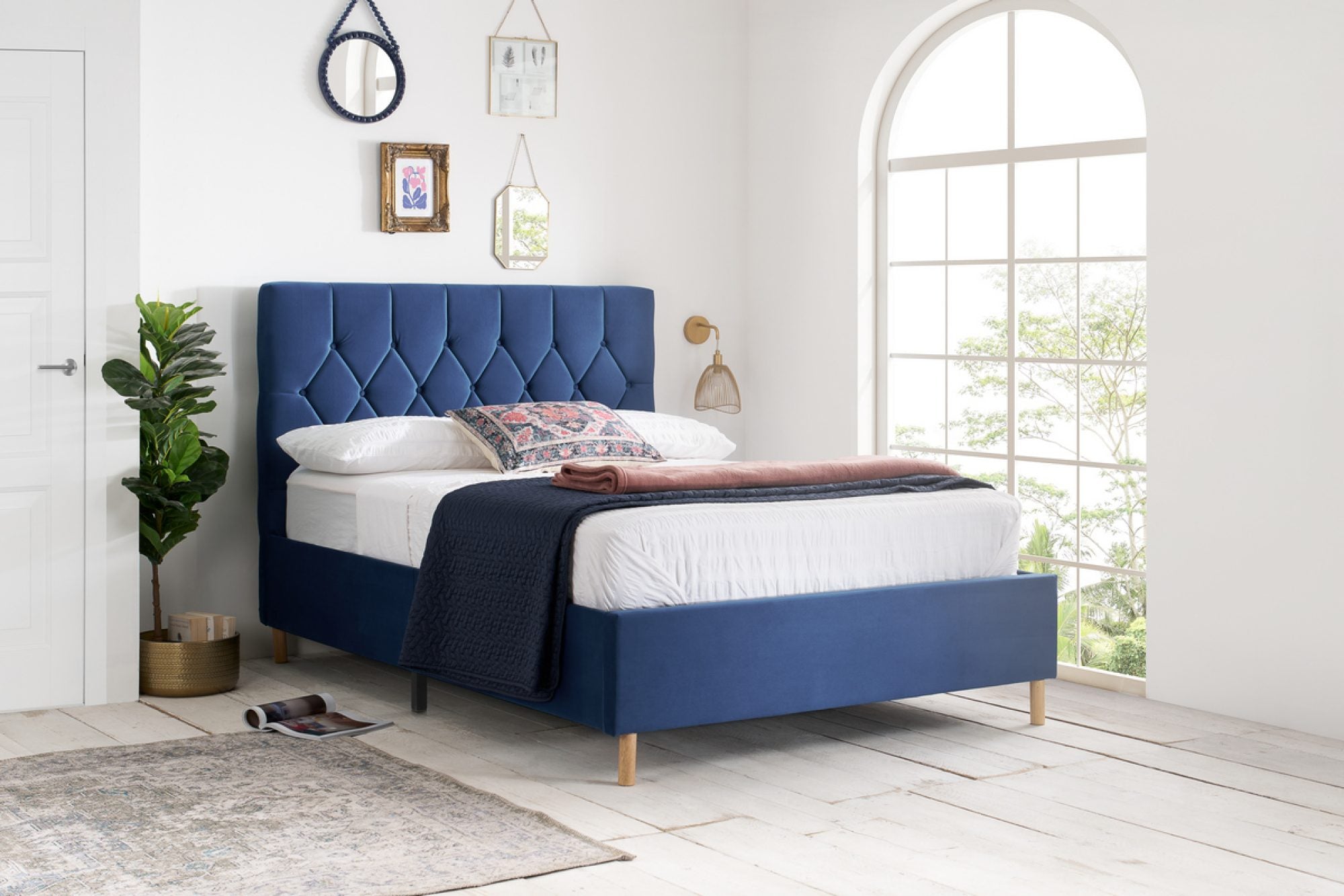 Linen King Bed Blue