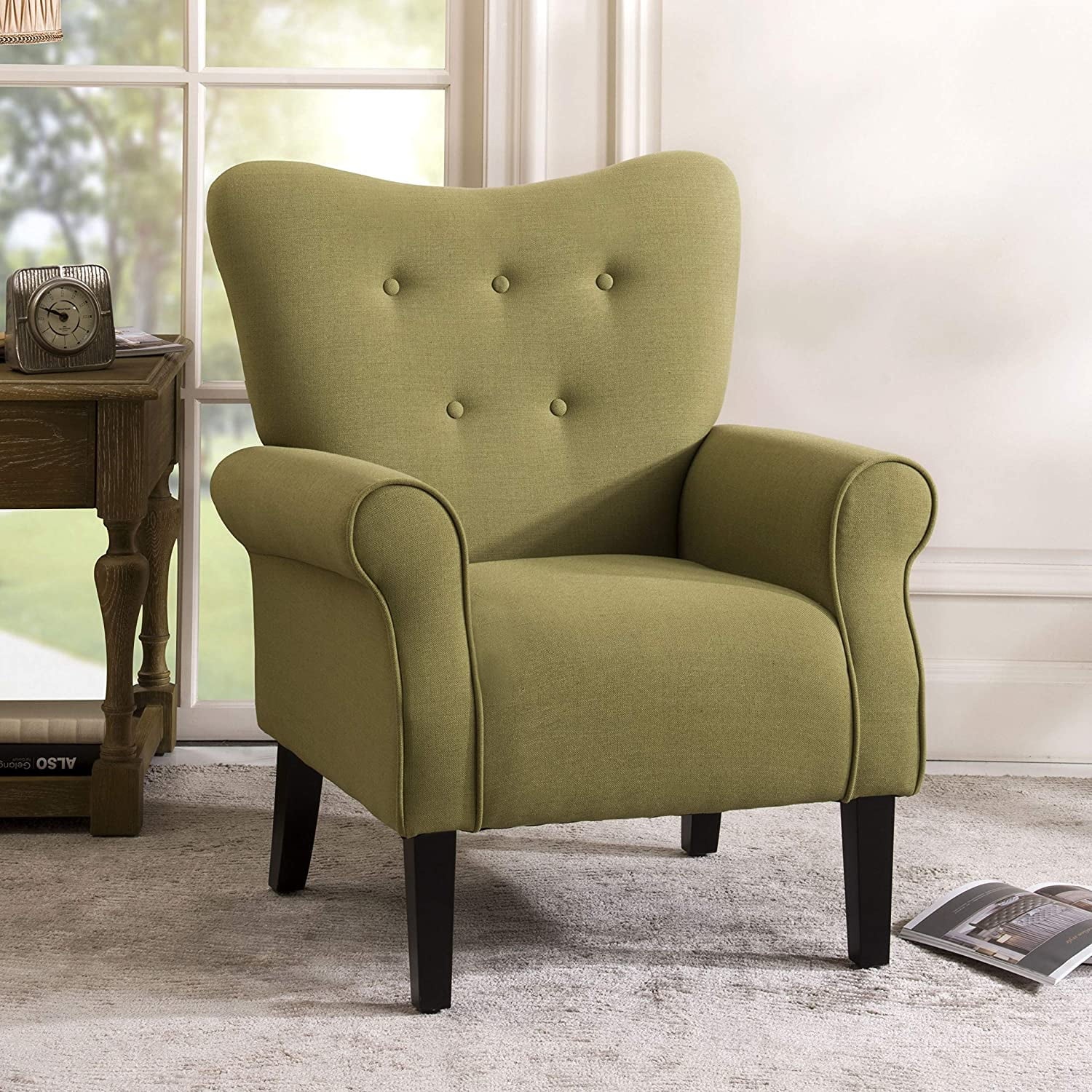 Ergonomics and Health: Why Choosing the Right Living Room Chair Matters
