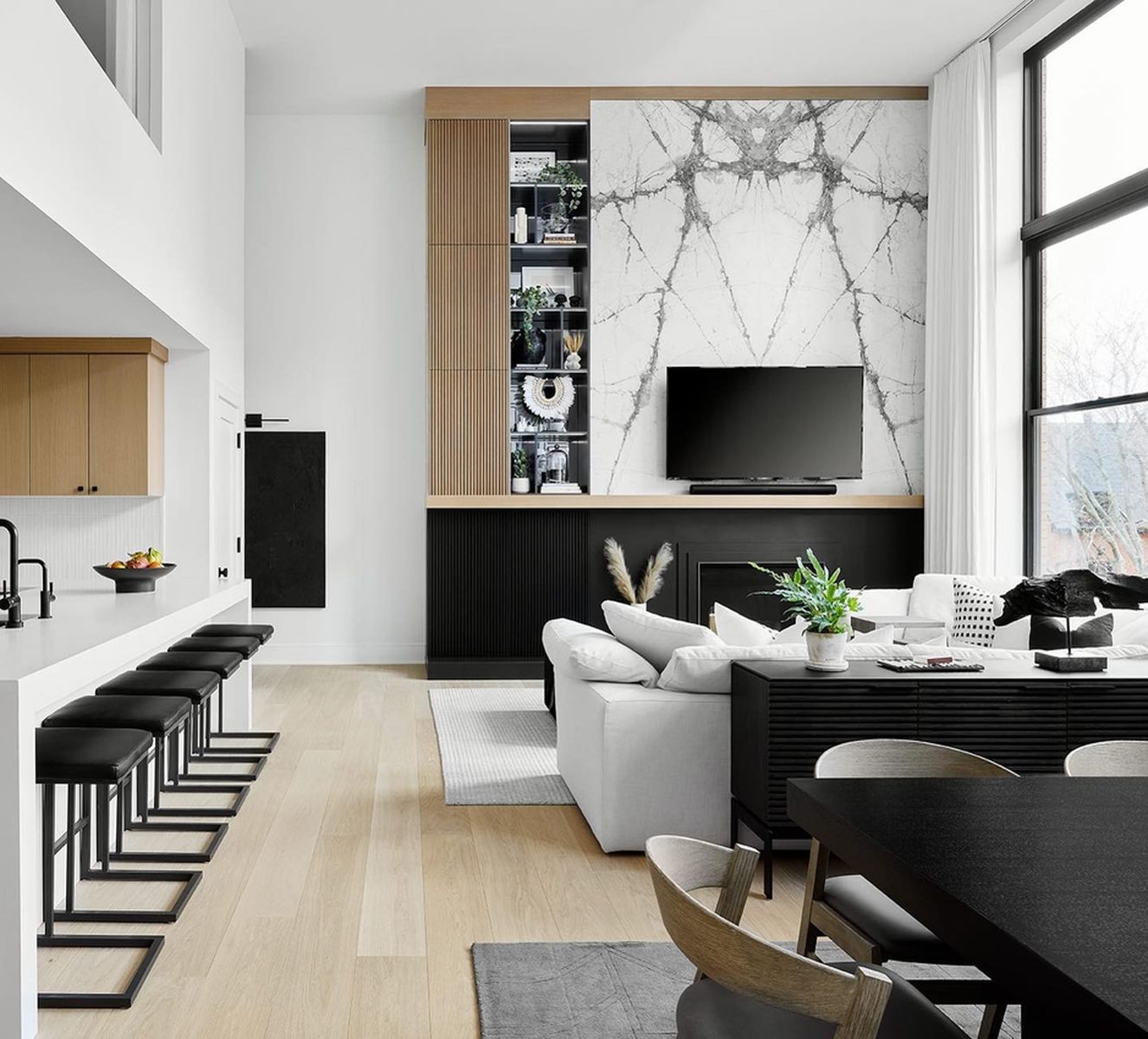 The Ultimate Guide to Choosing the Perfect Living Room Furniture