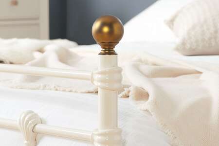 AmberSingle Bed Cream