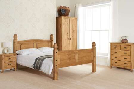 Corona High End King Bed Pine