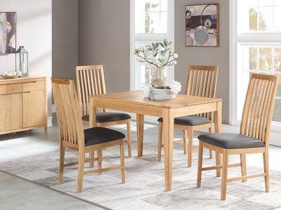 Dunmore Oak 4Ft Dining Set (4 Chairs)