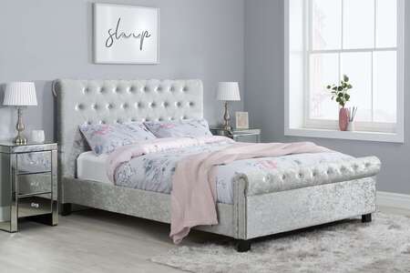 Sude King Bed Grey