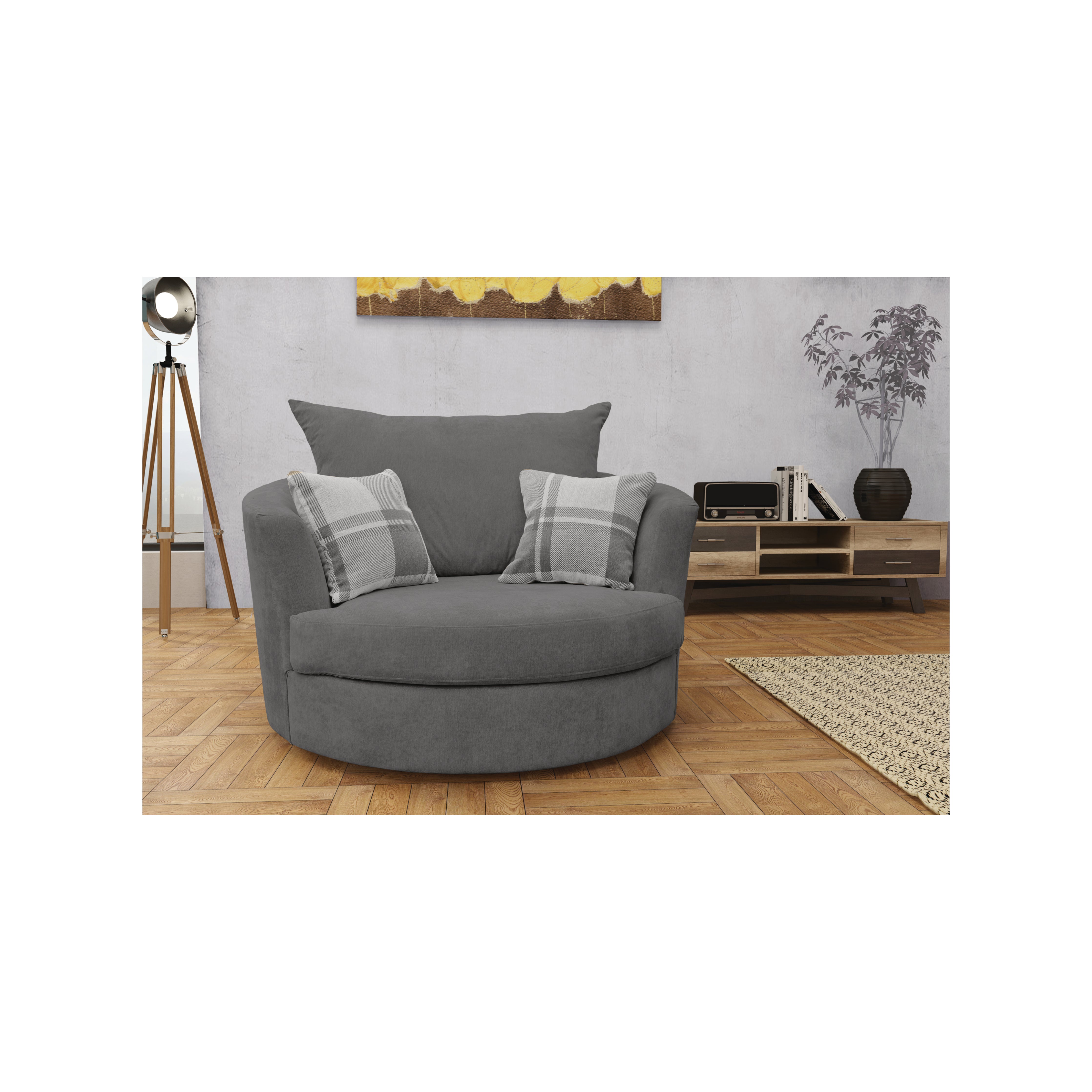 Serbia Swivel Chair