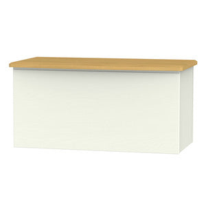 VIC035 Blanket Box