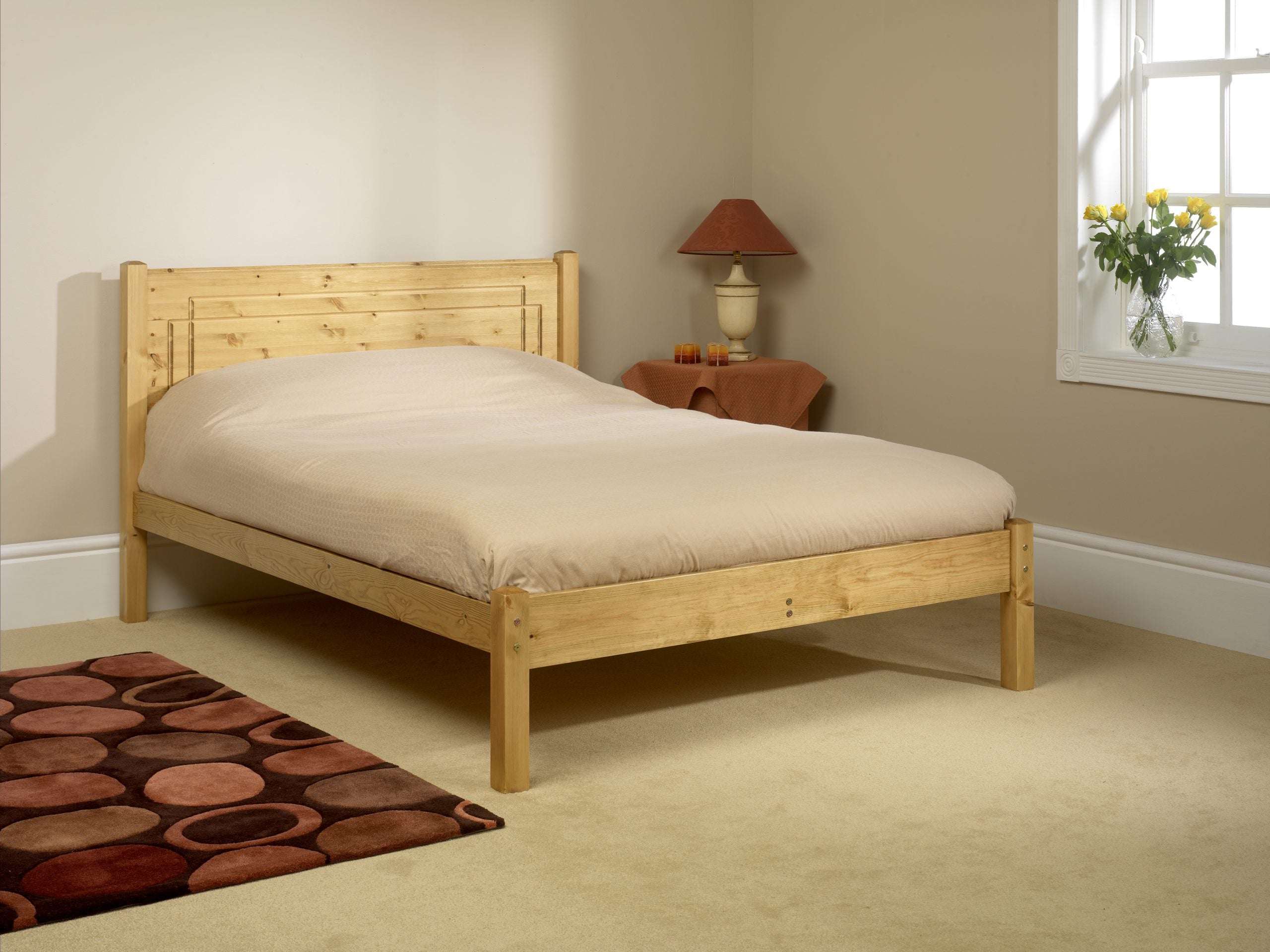 Vargos Bedstead