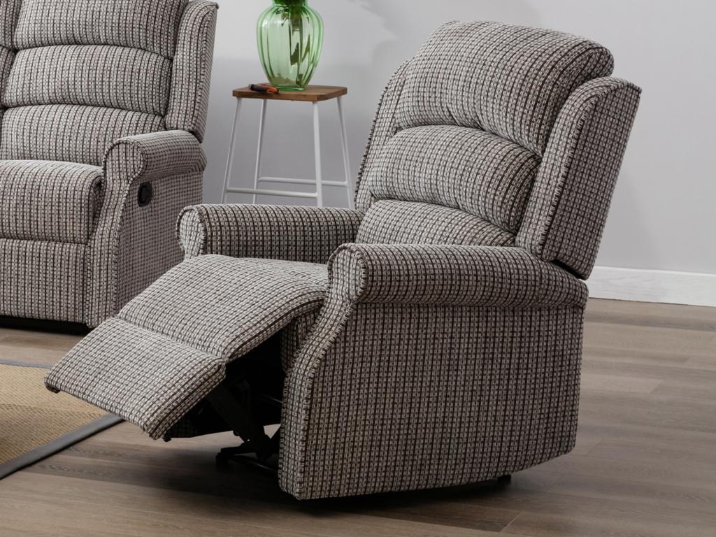 Windsor Chair Recliner (Latte)